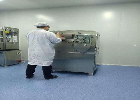 type d'alimentation horizontal 100-240kg/H compacteur à rouleaux pour granules remplissants de capsules